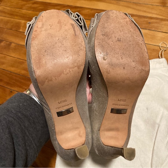 Badgley Mischka Wilda brushed suede heels - Picture 3 of 8